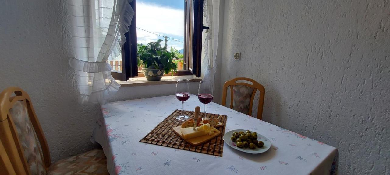 Apartma Pr' Ivani Miskorinovi Breginj Εξωτερικό φωτογραφία
