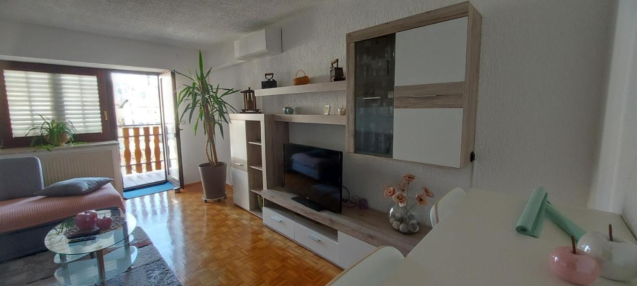 Apartma Pr' Ivani Miskorinovi Breginj Εξωτερικό φωτογραφία